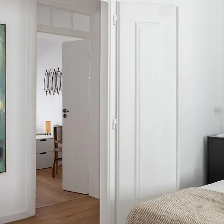 Historical Gem In Bairro Alto Apartment