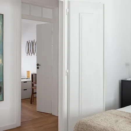 Historical Gem In Bairro Alto 아파트 리스본