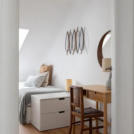 Historical Gem In Bairro Alto * Lizbona