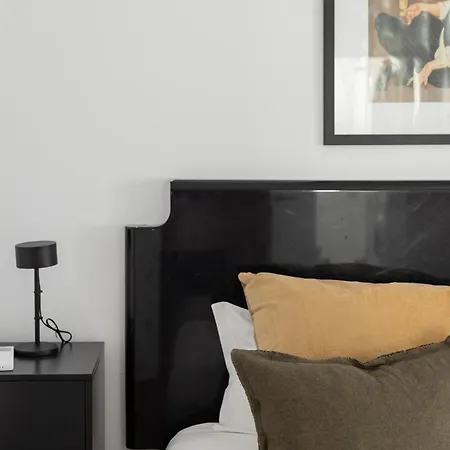 Апартаменти Historical Gem In Bairro Alto Лісабон