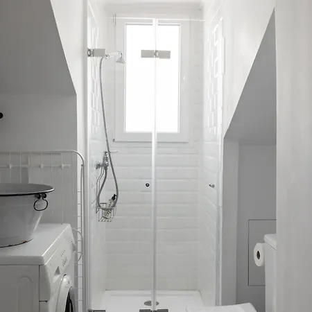 Historical Gem In Bairro Alto Apartament Lizbona