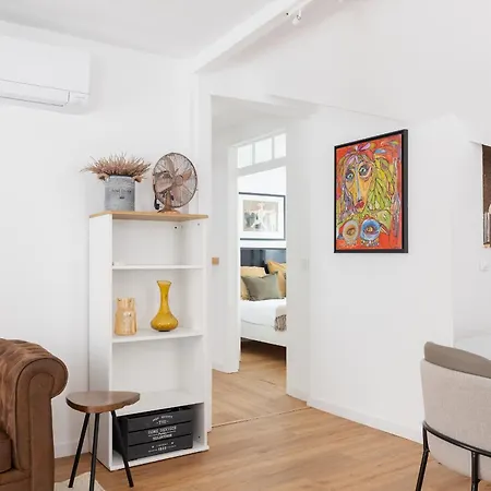 Historical Gem In Bairro Alto Apartament *